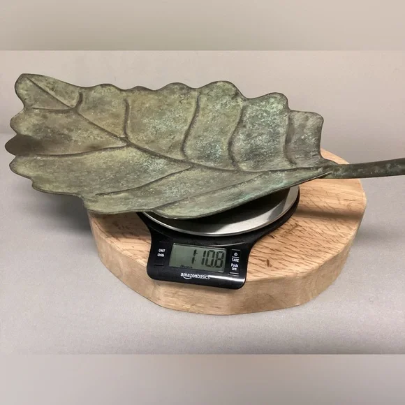 🟢 Vintage Solid Brass, Huge & Loaded With Patina Leaf Center Piece Decor - Rare - Picture 16 of 16